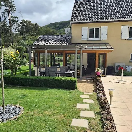 Gite Les Ecureuils Au Sein D'Une Propriete Arboree Murol Esterno foto